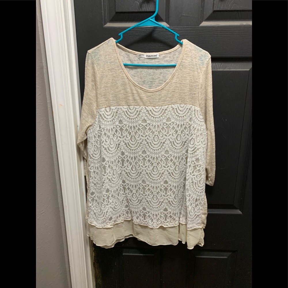 Maurice’s beige top with cream lace 3x.
